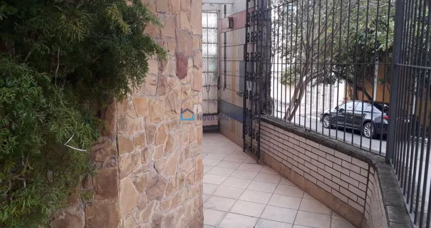 Casa Mirandópolis, 3 dormitórios, sendo 1 suíte e 2 vagas
