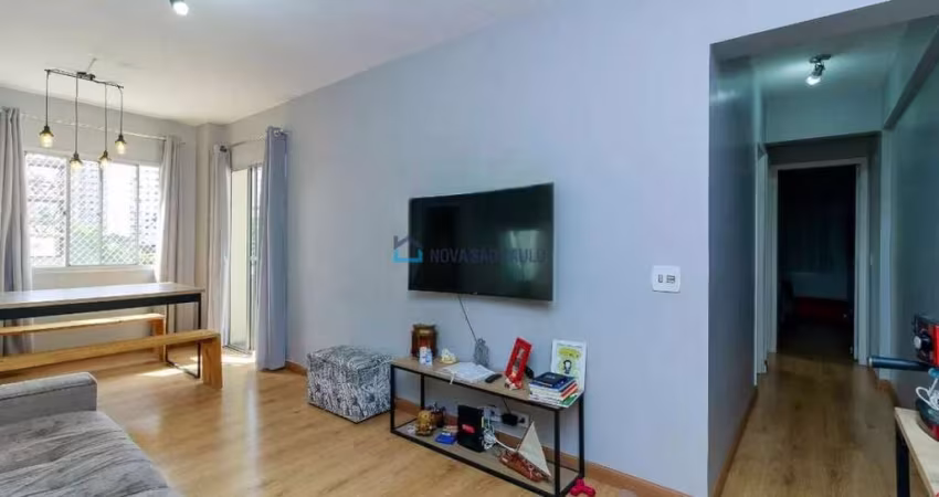 Apartamento no Brooklin 77m², com 2 dormitórios, 2 banheiros