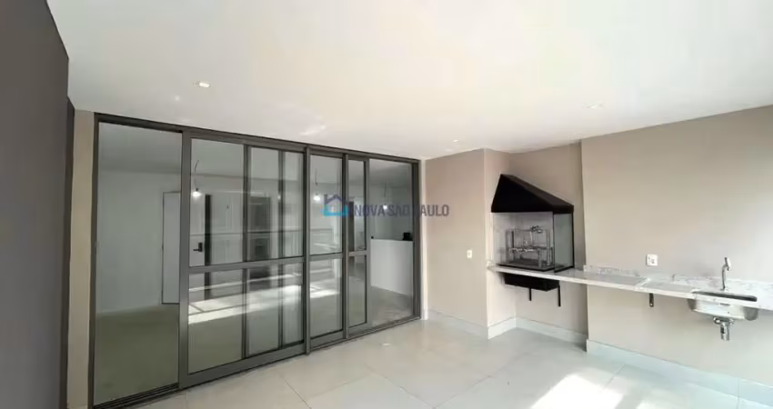 Venda. Vila Mariana. Apartamento com 141m² . 3 suítes. 2 vagas.