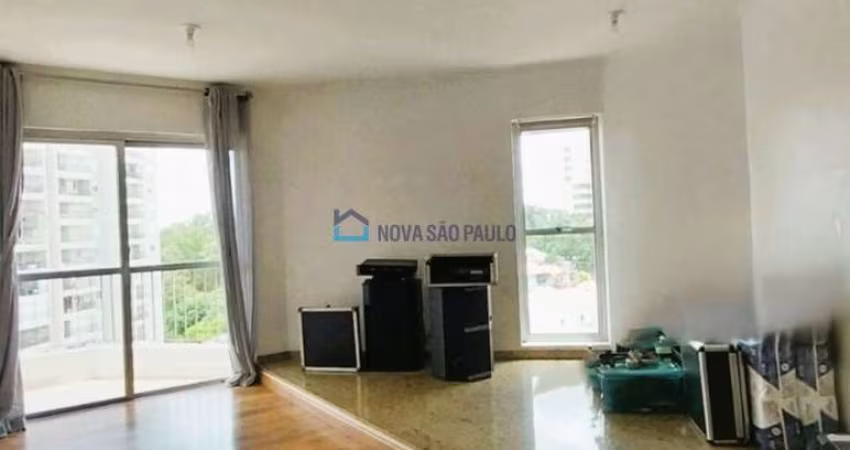 Apartamento a venda em Vila Monumento / Ipiranga . 2 dormitórios (1 suíte) . 3 banheiros . 1 vaga