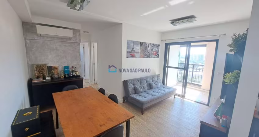 Apartamento semi novo próximo do metrô com 2 quartos