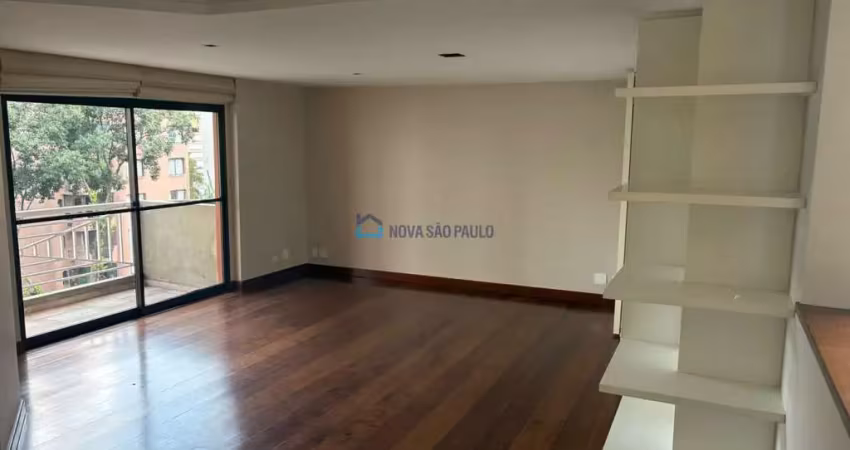 Apartamento em Moema Índios| 4 dormitórios (3 suítes)|3 vagas