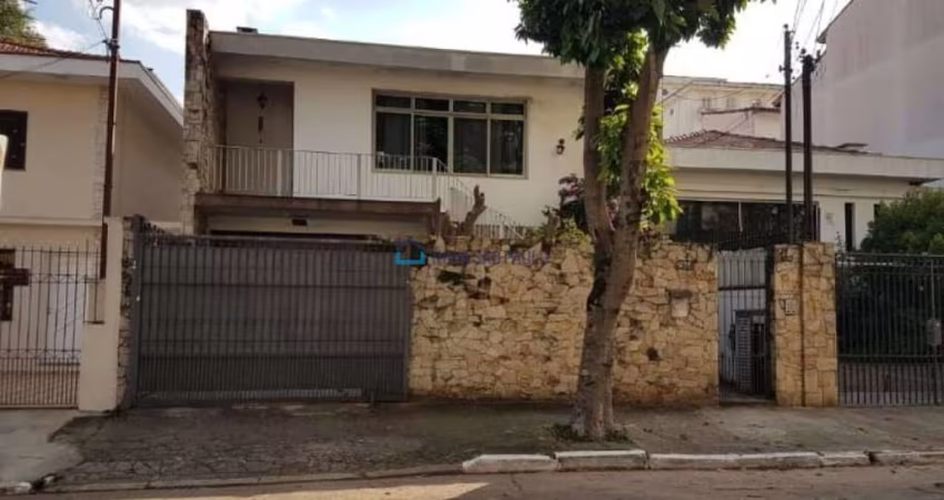 Casa à venda no Planalto Paulista com 4 dormitórios