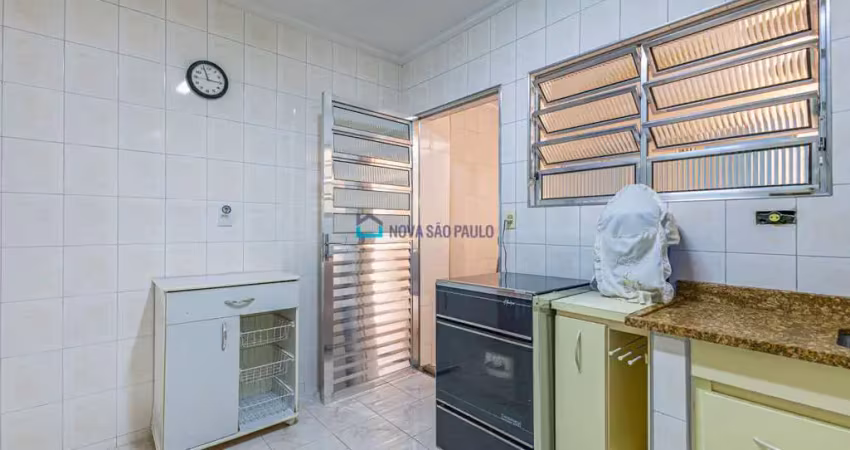 Casa em condomínio fechado com 3 quartos à venda na Rua Rolando Curti, --, Vila Clara, São Paulo