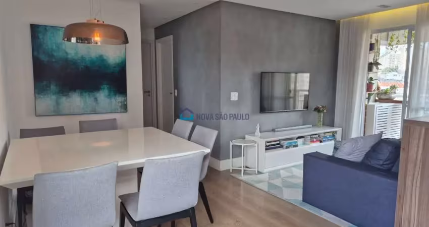 Apartamento 2 dormitórios suíte 2 vagas próximo ao metrô Santa Cruz e Plaza Sul