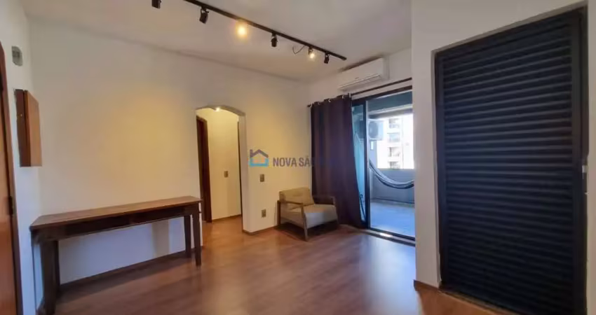 Flat em moema com 50m², com 01 dormitório e 01 vaga de garagem com manobrista