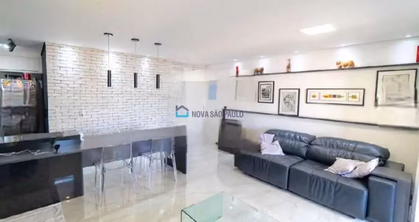 Apartamento 2 dormitórios, 1 suíte, bem  pertinho do metrô São Judas!