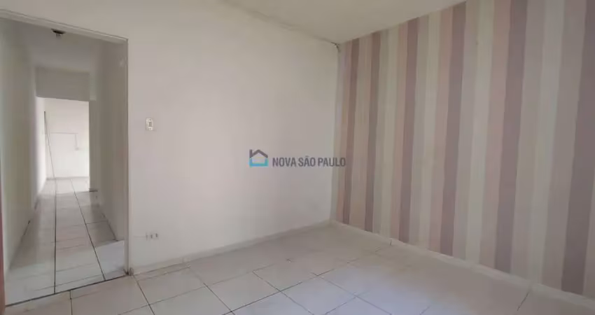 Casa com 2 quartos e uma vaga à venda no Jabaquara