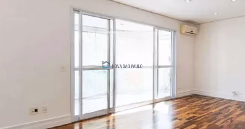 Apartamento com 3 suítes, 2 vagas, 123m². próximo ao metrô saúde !