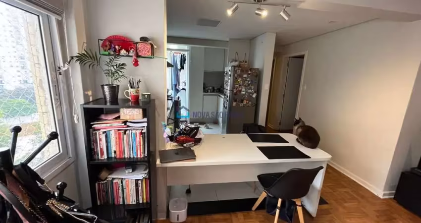 Apartamento com 2 quartos à venda na Avenida Senador Casimiro da Rocha, --, Mirandópolis, São Paulo