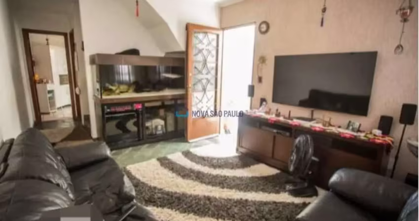 Sobrado 72 m² à venda na vila campestre com 2 quartos, 2 banheiros e 2 vagas de garagem