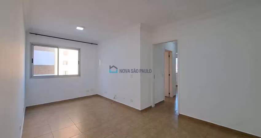Apartamento com 3 quartos à venda na Rua Dom Bernardo Nogueira, --, Vila Gumercindo, São Paulo