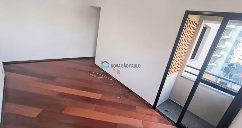 Apartamento à venda na saúde com 2 quartos e 1 vaga de garagem, rua plana