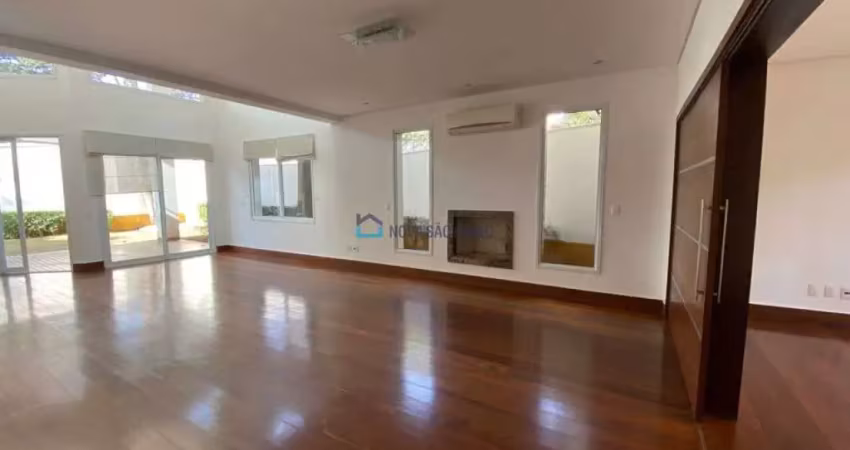 Casa em condomínio fechado 4 suítes alto da boa vista