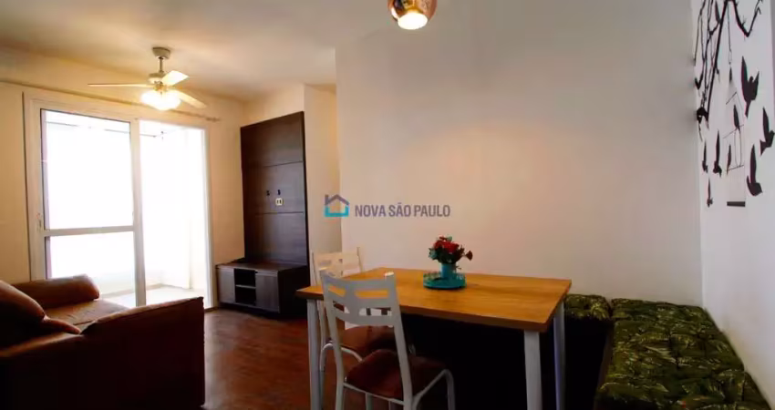 Andar bem alto 2 dormitórios 1 suíte depósito no subsolo