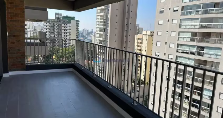 Apartamento de 107m² entre as estações de metrô praça da árvore e saúde.
