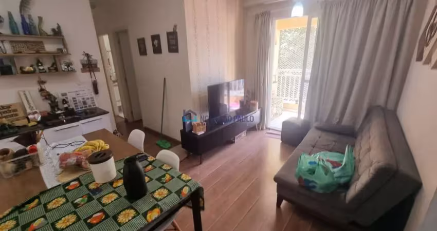 Apartamento 2 dormitórios, varanda,1 vaga, lazer de clube ! 20 min ônibus metrô saúde