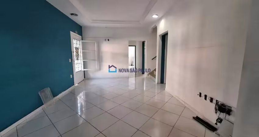 Casa comercial com 2 salas à venda na Rua Fagundes Dias, --, Saúde, São Paulo