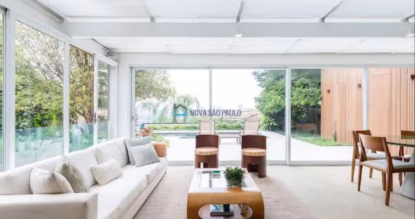 Casa de alto padrão, à venda, com 3 quartos, 3 suítes, 3 vagas, no jardim everest.