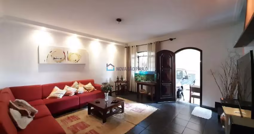 Sobrado com 3 dormitórios, 1 suíte à venda no jardim monte azul.