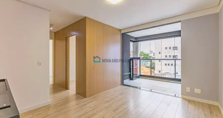 Apartamento à venda  com  2 dormitórios próximo do colégio arquidiocesano na vila mariana