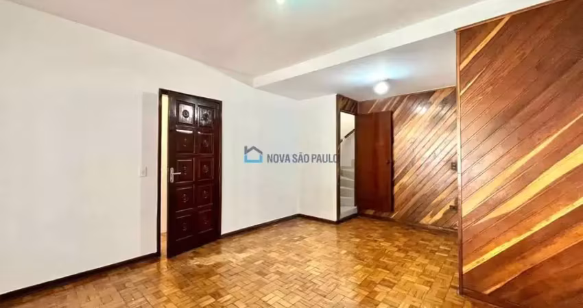 Sobrado para venda na vila campestre com 04 quartos e 02 vagas de garagem