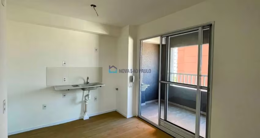 Apartamento com 02 quartos localizado na região do jardim saúde