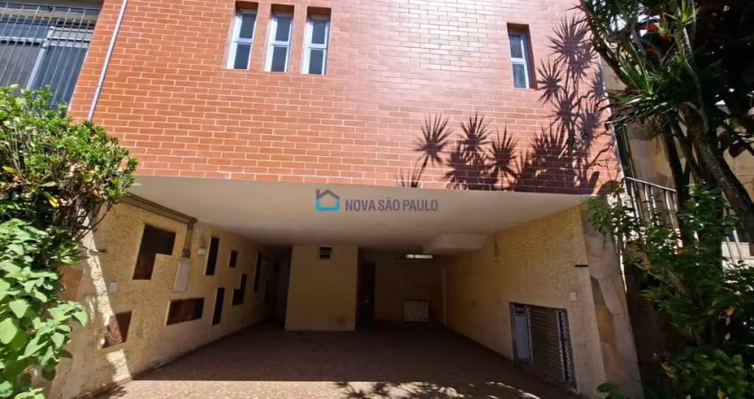 Sobrado à venda no jardim da saúde, rua ribeiro lacerda.