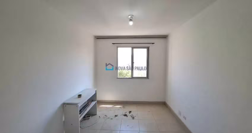Apartamento 2 quartos à venda na vila santa catarina com 1 vaga de garagem