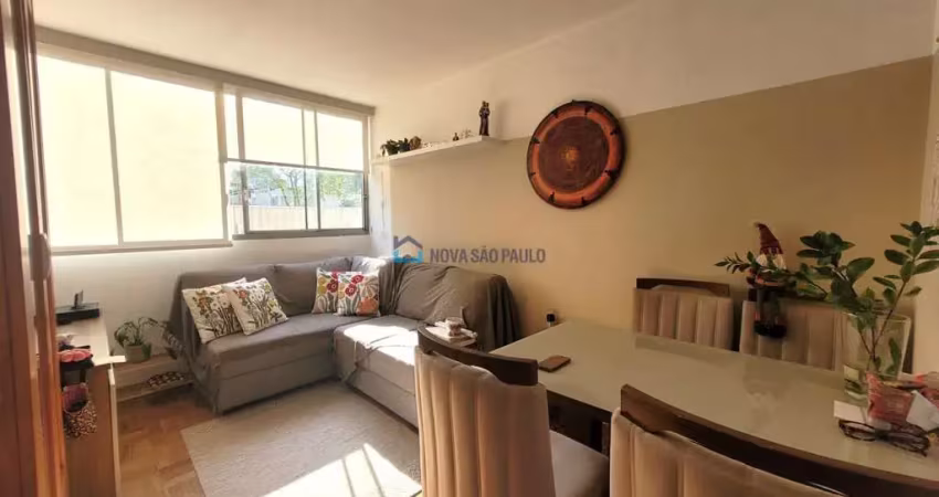 Apartamento à venda, 2 dormitórios, 600 metros (8 min. andando) estação saúde do metrô.