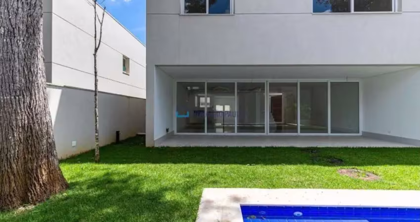 Casa de alto padrão à venda com 4 quartos, 4 suítes, 5 vagas, em granja julieta.