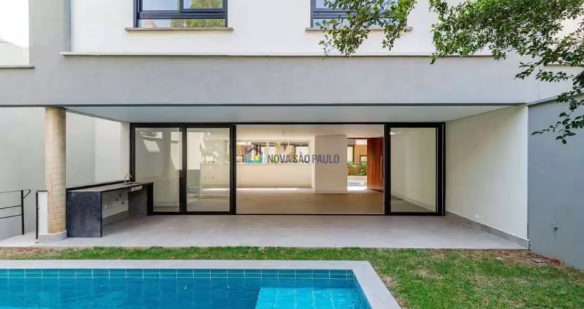 Casa de alto padrão à venda com 4 quartos, 4 suítes, 4 vagas, no alto da boa vista.
