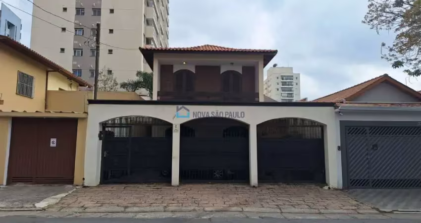 Casa à venda na saúde com 04 dormitórios, 02 suítes e 03 vagas de garagem!