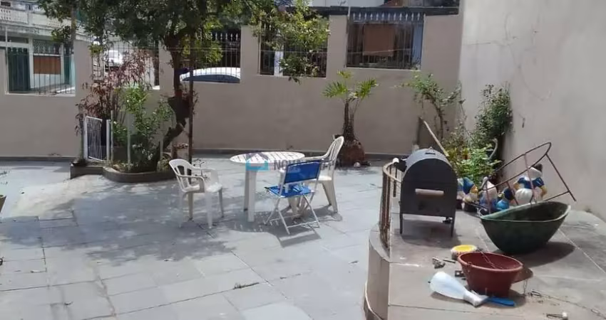 Casa térrea à venda na vila domitila com 4 quartos e 5 vagas