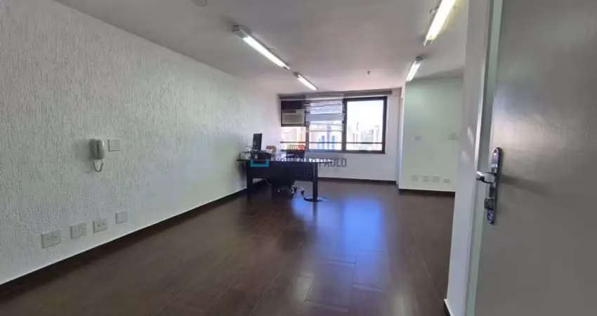 Conjunto comercial 32 m² 2 banheiros chácara santo antonio