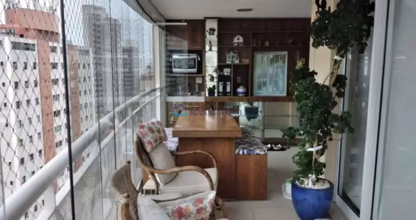 Apartamento com 3 suítes, depósito subsolo e 3 vagas no paraíso!