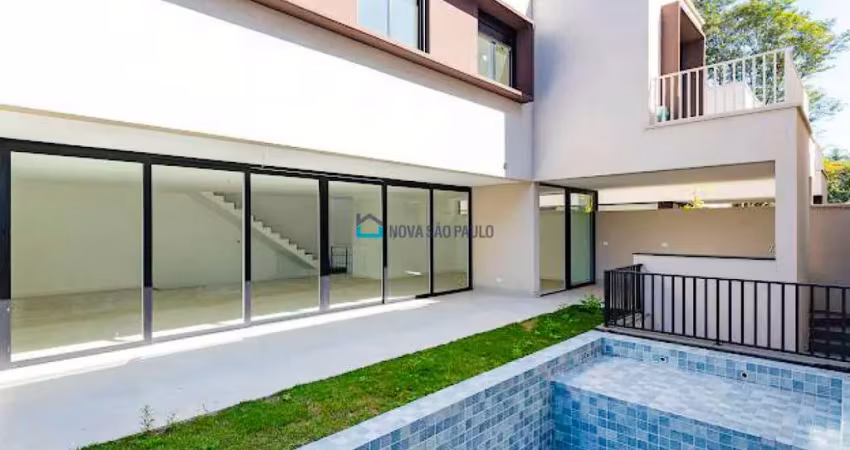 Casa de alto padrão, à venda, com 4 quartos, 4 suítes, 4 vagas, no jardim cordeiro.