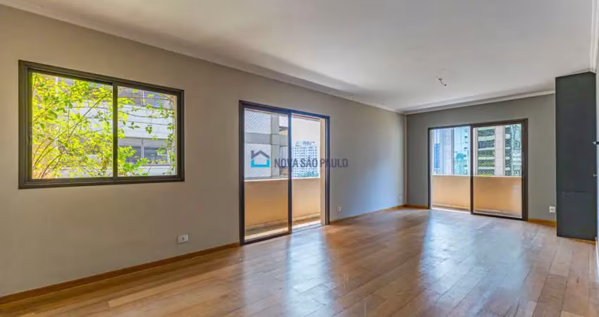 Apartamento com 3 quartos à venda na Rua Lopes Neto, --, Itaim Bibi, São Paulo