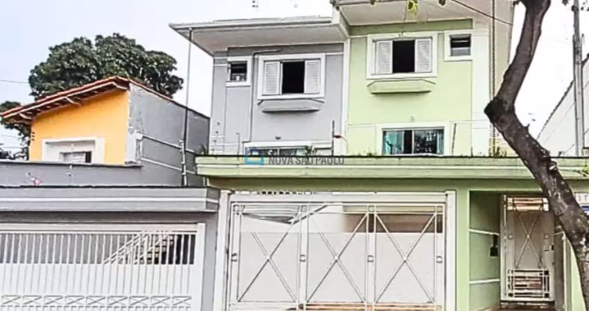 Casa com 4 quartos à venda na Rua Artur Thiré, --, Saúde, São Paulo