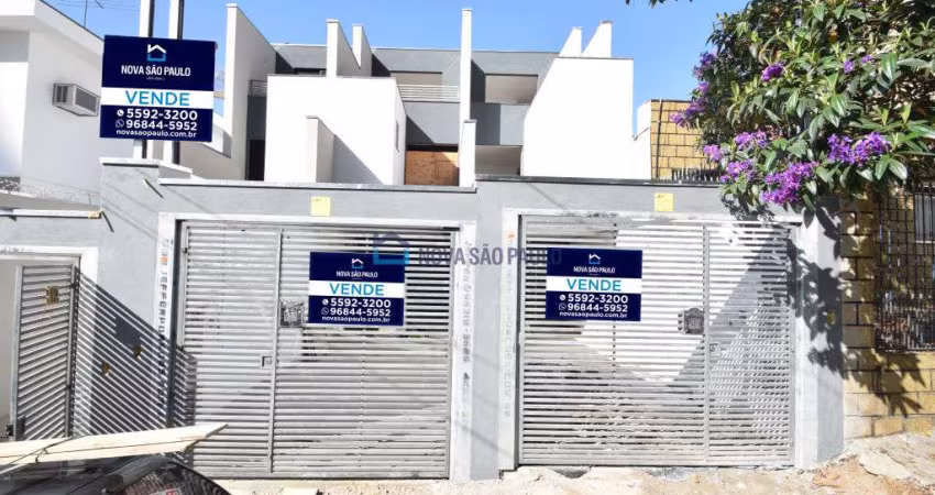 Miolo Nobre! Sobrado Triplex Novo ! 11 min ( 950 m) ao pé ao metrô São Judas