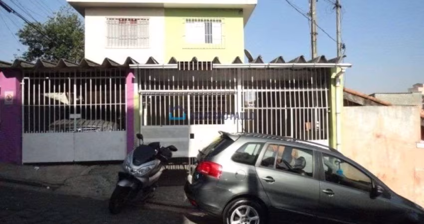 Sobrado 2 quartos com salão de costura ou ofinina - Americanópolis.