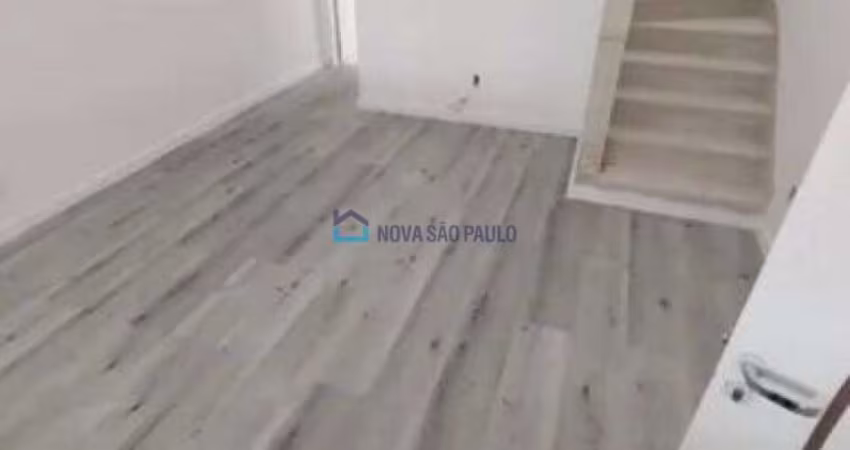 Sobrado com 3 dormitórios, suite, 110au,  Campo Belo.