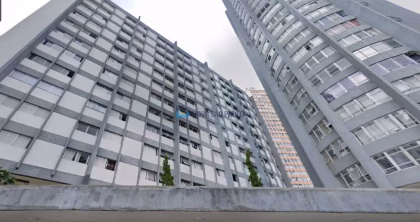Apartamento antigo no coração da Bela Vista 94m², alugada com boa renda.