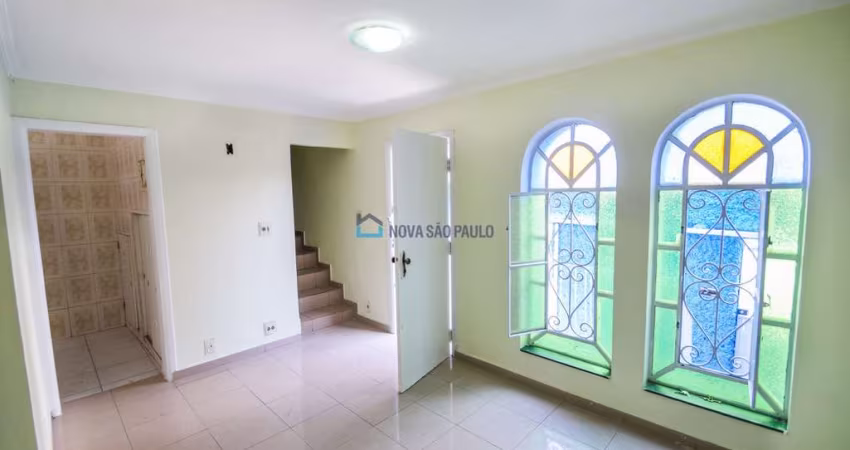 Casa com bom custo/benefício em São Paulo, Jardim Aeroporto - 2 quartos, 1 vaga