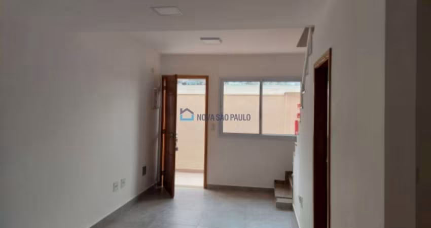 Casa em Condomínio Fechado no Ipiranga.