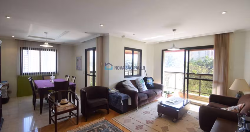 Venda | Apartamento na Vila Clementino | 3 Quartos | 2 Suítes | 3 Vagas