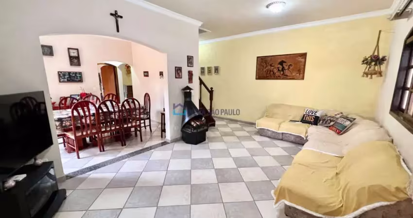 Sobrado vila mariana / 254m² / 2 vagas / quintal / churrasqueira