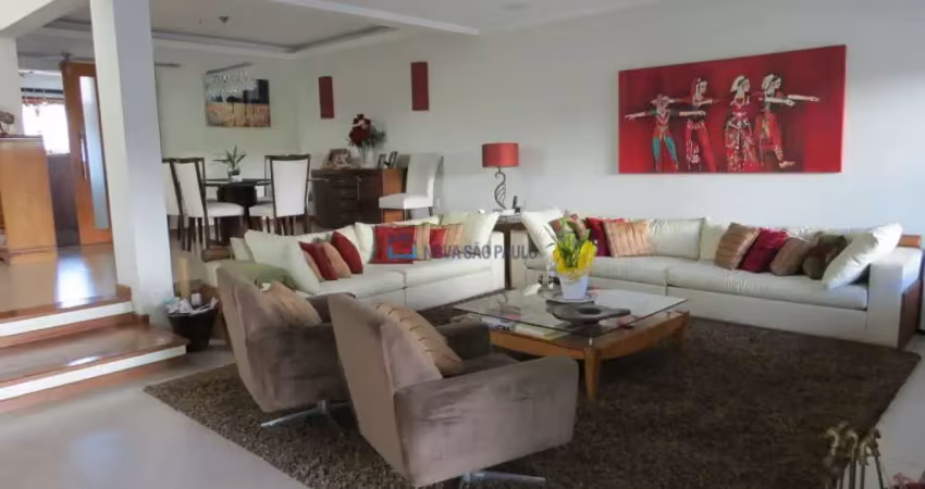 Planalto Paulista Sobrado 10 x 40, 3 Suítes, 4 Vagas, Lazer, Próximo à Moema