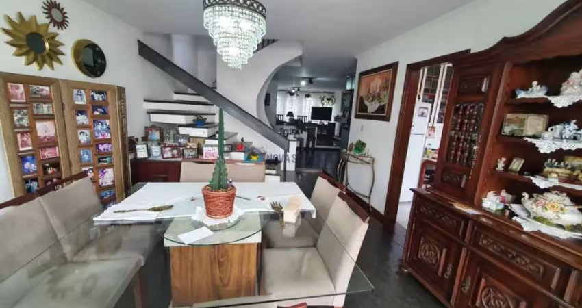 Casa com 4 quartos à venda na Rua Alberto Leal, --, Jabaquara, São Paulo