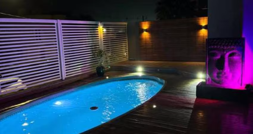 Casa de condomínio 3 dormitórios à venda no Bairro Condomínio Buena Vista com 262 m² de área privativa - 3 vagas de garagem